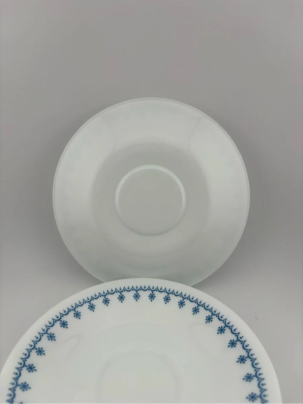 Corelle Snowflake Garland Saucer - set of 3